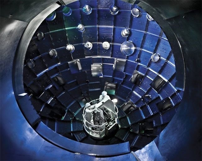Inside the nuclear fusion reactor at Lawrence Livermore National Laboratory (USA).