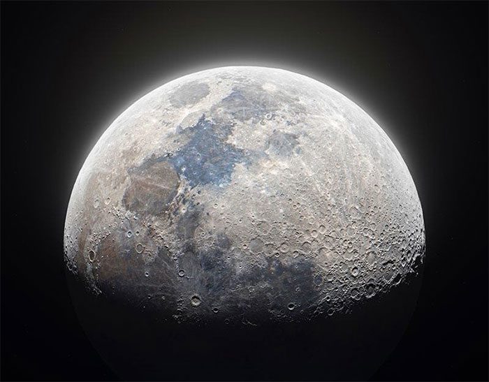 The GigaMoon image, 1.3 gigapixels, composed of 280,000 different photographs.
