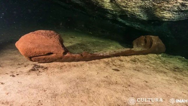 Carbon analysis of the canoe determines it was made in the 16th century.