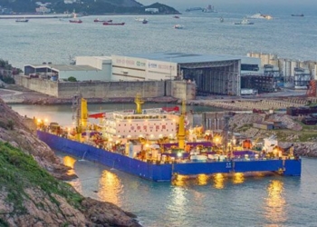 china establishes concrete steel pipeline under worlds longest sea 128011