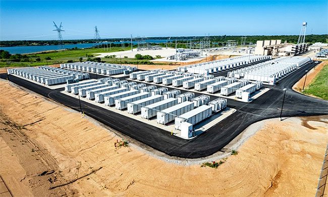 A giant battery storage facility in Texas.