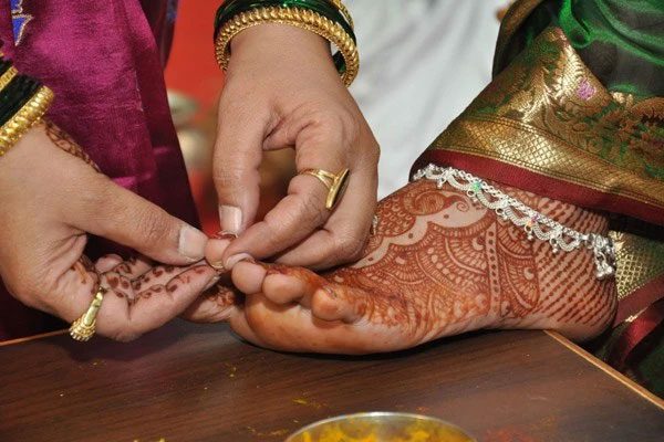 Indian Women Wear Wedding Rings on Their Toes
