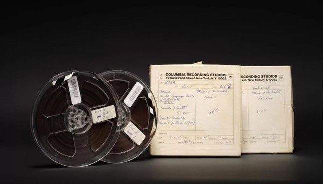 Two audio discs containing 27 songs and 22 minutes of sounds and voices from around the world.