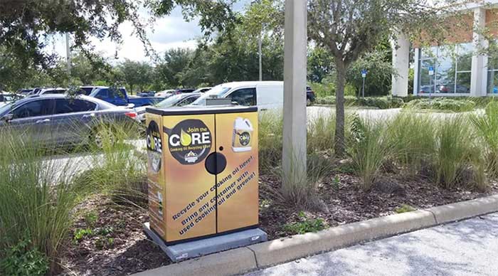 A collection point for leftover oil in Florida (USA)