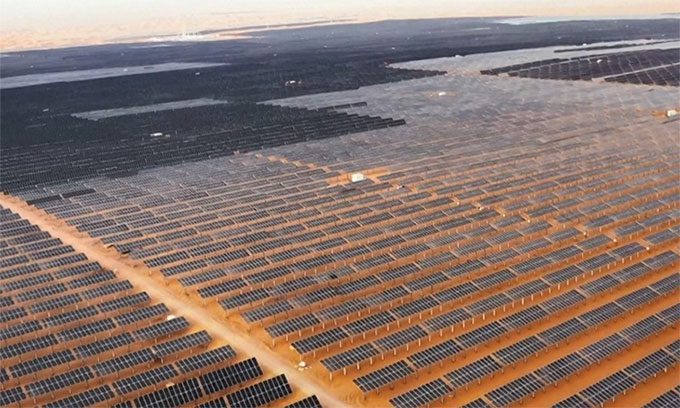 The 800 kilovolt UHV power transmission project spans 1,634 kilometers.