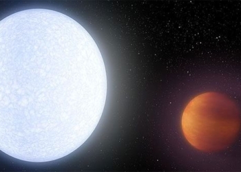 discovery of rare earth on hot exoplanet 4 000 degrees c 127320
