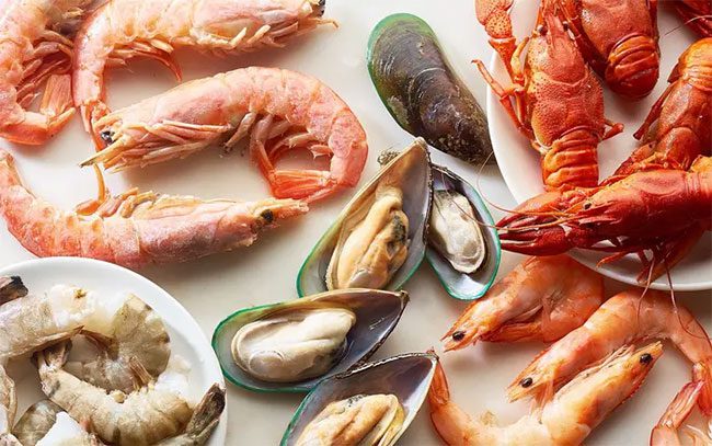 Shellfish are divided into two categories: crustaceans and mollusks.