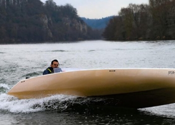 duc reveals super light electric boat made of carbon fiber 126898