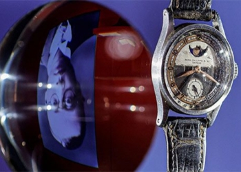 emperors watch auctioned for record 2 million usd 127682