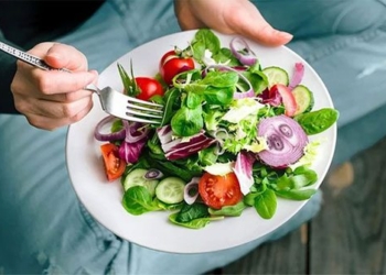 expert warns about side effects of eating vegetarian incorrectly 129035