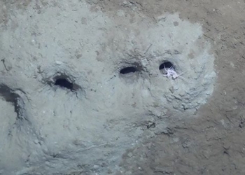 find the creator of the mystery at the bering strait between russia and alaska 127621