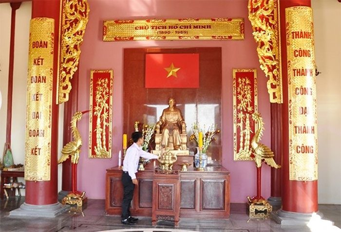 Shrine for President Ho Chi Minh inside the memorial in Xiang Vang, Khammouane province, Laos