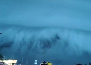 giant mythical ship appears in the sky over india 128605