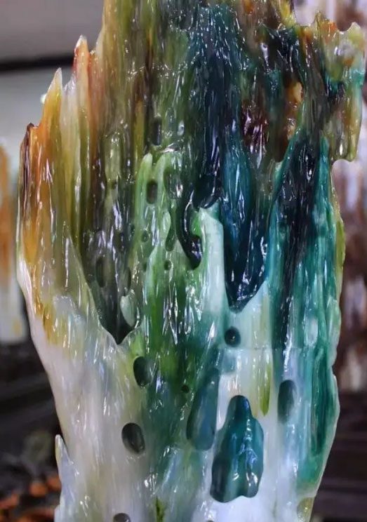 Petrified wood is classified as a gemstone and has high economic value.