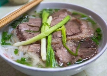 habits when eating pho to avoid impacting health 126832