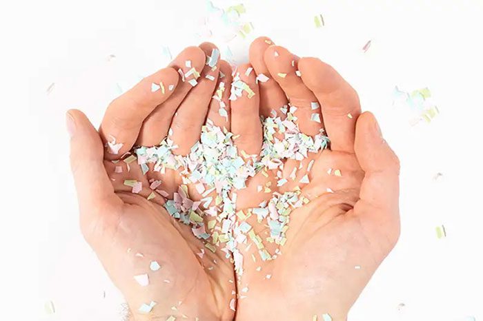 Plastic waste is a "silent killer" for human health.