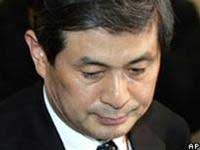 hwang woo suk officially indicted for bribery and fraud 5455