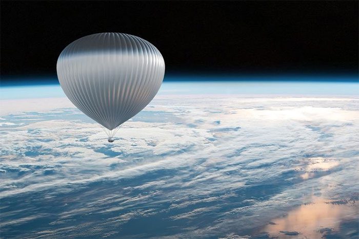 French balloon takes tourists beyond Earth.