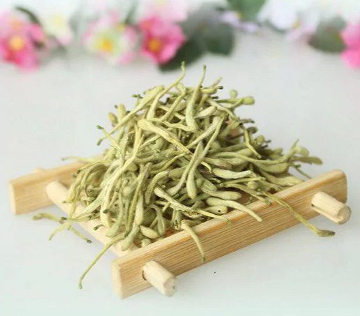 When using honeysuckle flower for decoction, it is advisable to discard the first water.