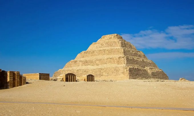 kim tu thap djoser