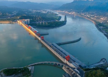 largest hydroelectric dam in the world helps reduce 1 32 billion tons co2 128564