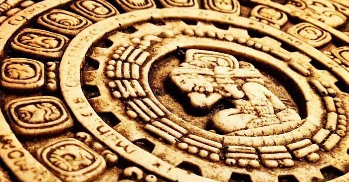 lich maya