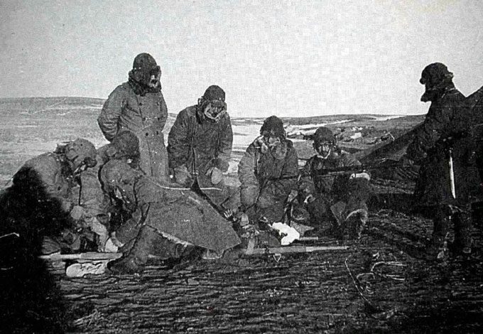 Unit 731 conducting frostbite experiments on victims in Heilongjiang Province