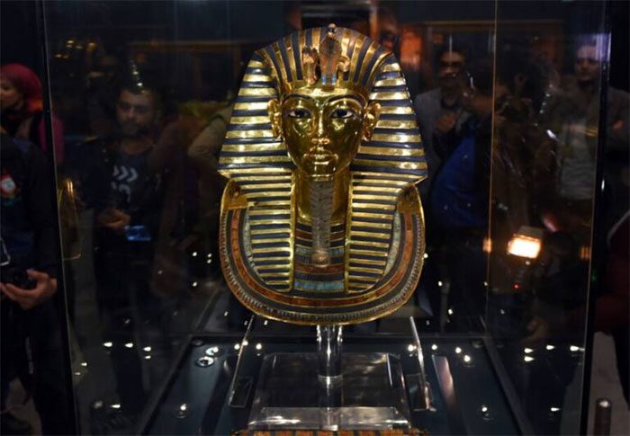 The golden burial mask of King Tutankhamun.