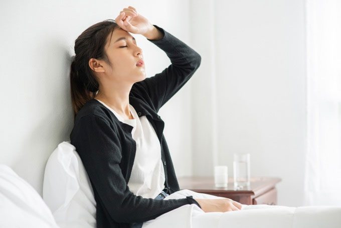 The lack of oxygen and the accumulation of carbon dioxide can cause patients to feel fatigued
