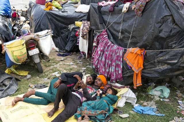 Many residents struggle to cope with the sweltering heat