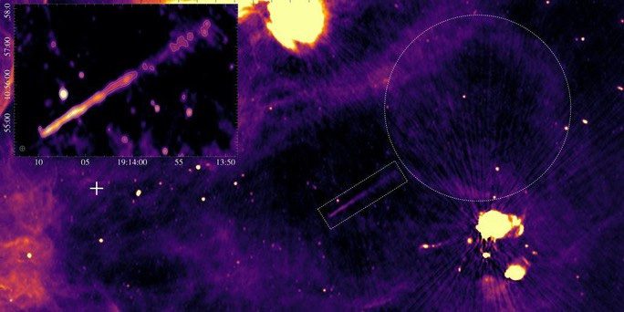 Strange light trail reveals a "ghost star" as the remnant of an exploded star