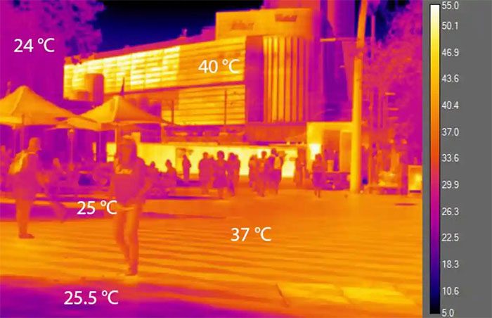 Thermal image of Sydney showing high surface temperatures of asphalt and buildings
