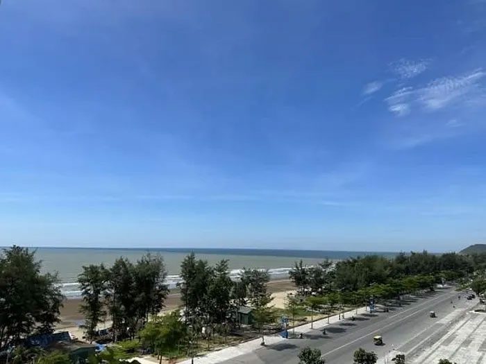 Image of Sầm Sơn beach water on June 23rd.