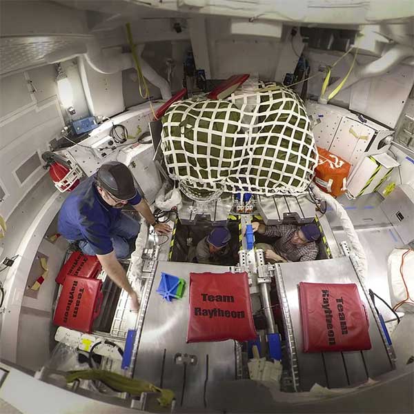 Astronauts need to have sufficient emergency medication and treatment kits to protect their bodies.