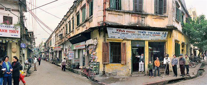 Scene at 27 Ta Hien Street in 1999.