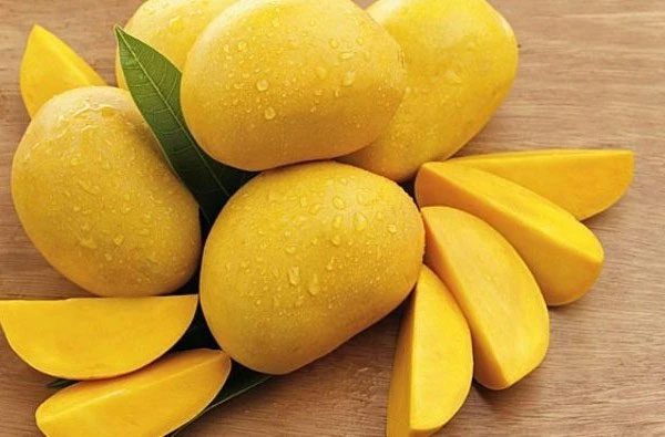 Each person should only consume 200-250g of mango per day.