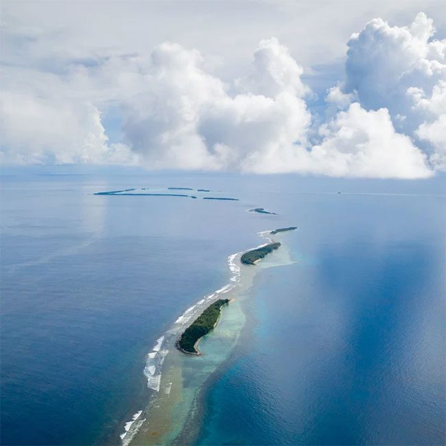 Tuvalu consists of a chain of nine atolls and small islands