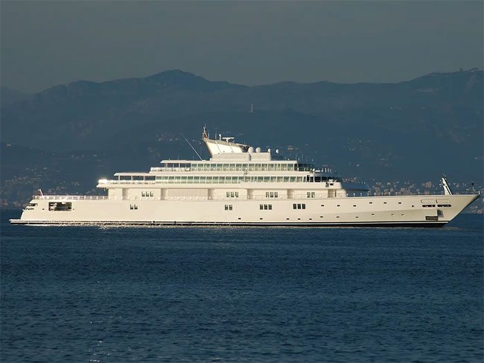 Superyacht Musashi