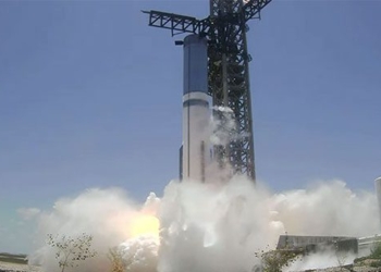spacex monster video giant launch before historic mission 129154