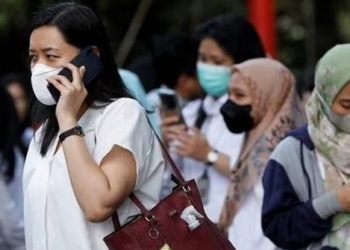 strong earthquake 7 3 richter triggers warning for tsunami in indonesia 127126