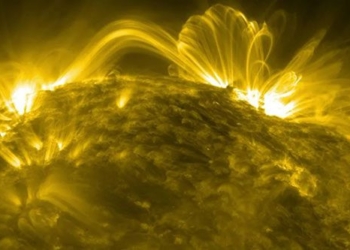 sun cycle earth reaches maximum early by 1 year 127016