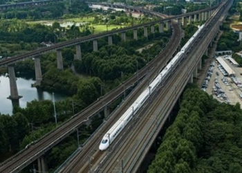 technology helps china lead in high speed rail 129073