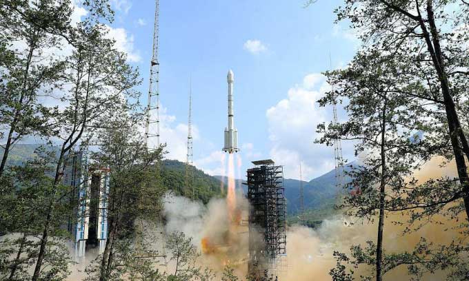 Long March 3B rocket carrying the Beidou navigation satellite