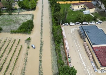 the floods have never occurred in 100 years in northern italy 127599