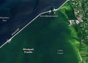 the largest freshwater electricity farm in the world in holland 129128
