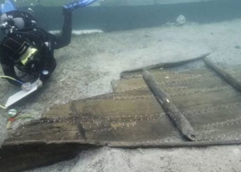 the oldest shipwreck in the mediterranean sea 128254