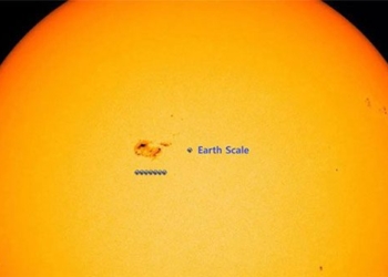 the sun has a black hole seeing earth 7 times today 128389