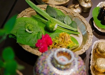 the unique fragrance of the new year songkran in thailand 126919