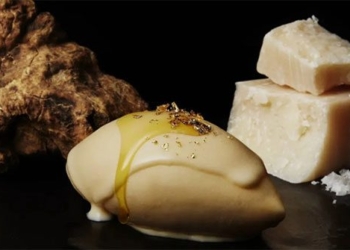 the worlds most expensive ice cream you can buy in tokyo priced at 150 million vnd 127568