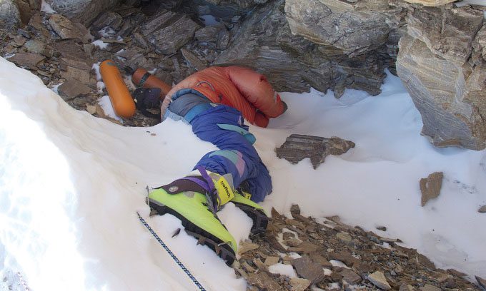 The body of "Green Shoes" rests about 340m from the summit of Everest